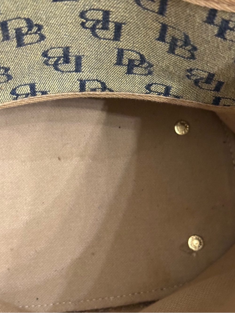 Dooney & Bourke Canvas Bucket Bag Leather Trim *dust bag & key fob included * - Picture 10 of 15